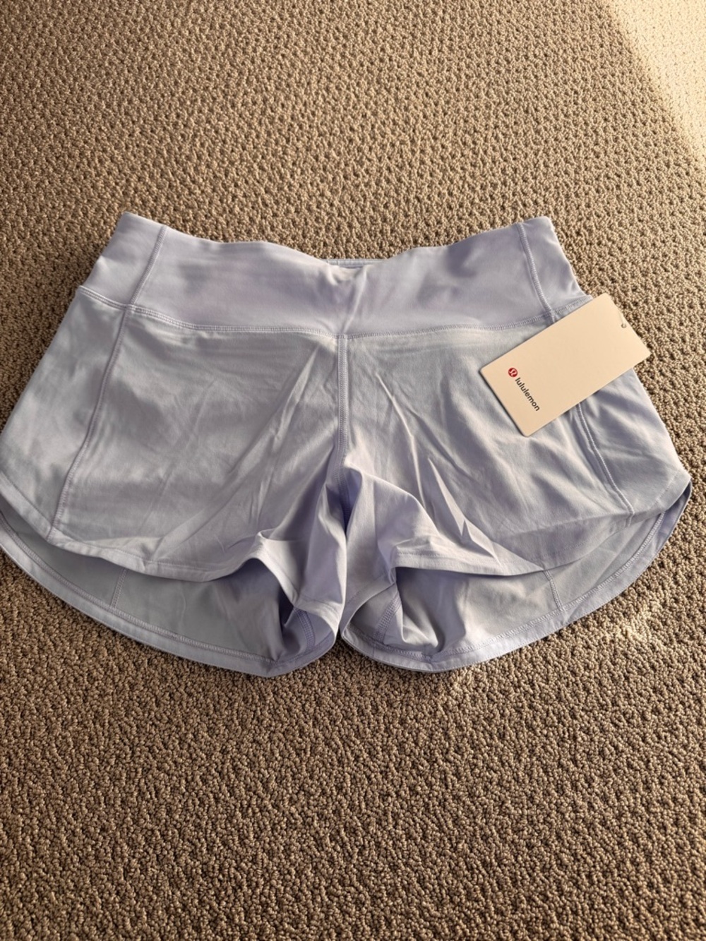 NWT Lululemon Speed Up Mid Rise  Short 4” Lined